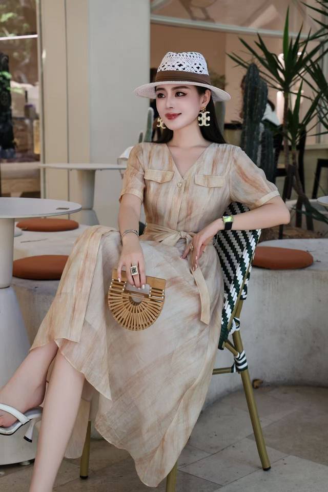 dress New summer V-neck gradient pattern gentle romantic A-line exquisite Tencel