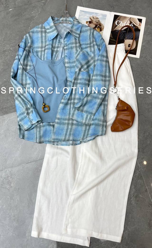 Three-piece suit Sea salt special retro age-reducing plaid shirt three-piece sui