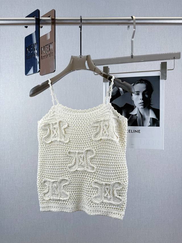 Homesick Hollow Badge Knitted Suspenders 100% Wool Wool increases softness and f