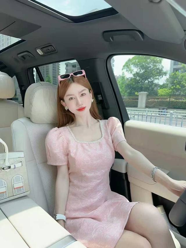 dress Hot sale recommendation Heavy design Fashion slimming small fragrance styl