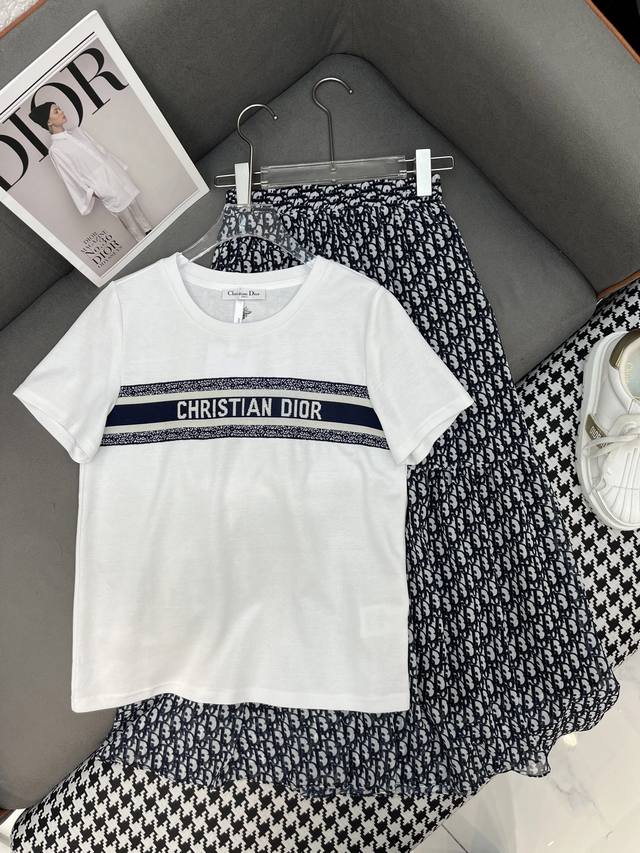Dio* 25Ss new T-shirt skirt suit old flower print decoration casual style single