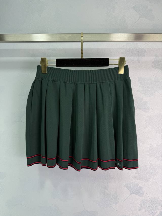 Gucc* 2025 Spring and Summer New Series! College Style Knit Skirt! Custom wool b