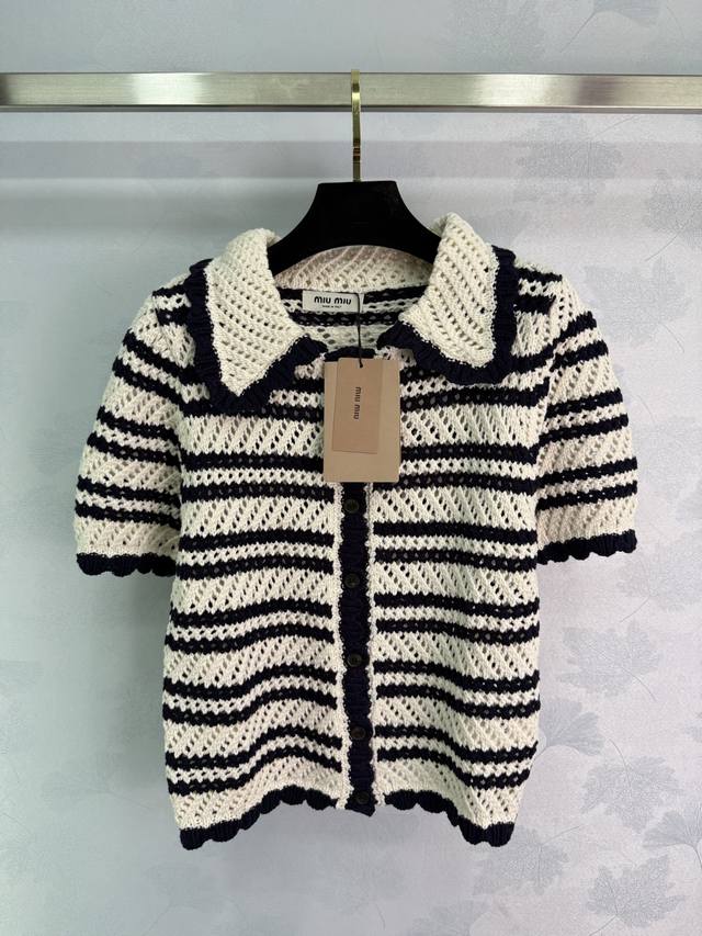 Miu Miu*25 new spring and summer black and white striped hollow knitted cardigan