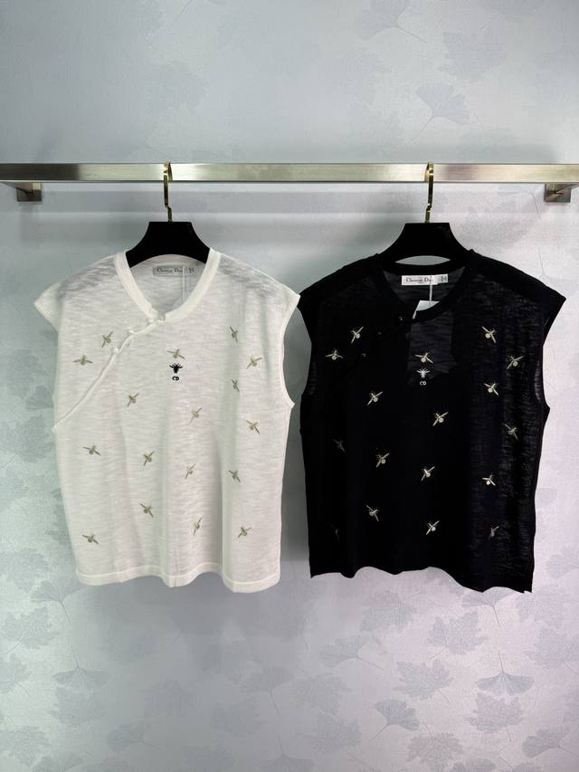 Dio*25 Spring and Summer new style Chinese style vest with bee embroidery. The f