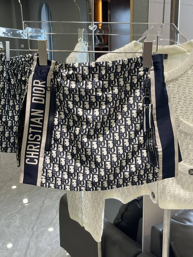 Dr25's latest spring and summer item; public price 400,000. This is a super hot-