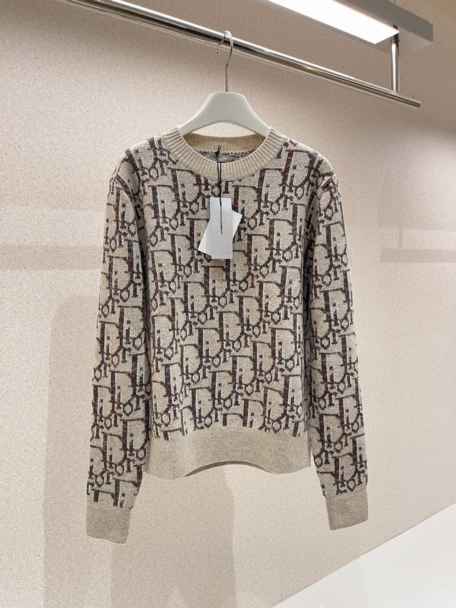 New arrival! Dio* This time it is a Maillard sesame-bottom sweater exclusively f