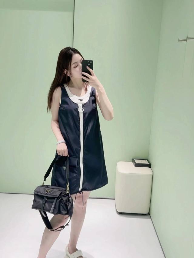 Prad* 25Ss New Spring and Summer Nylon Zipper Vest Dress | Exclusive High Editio