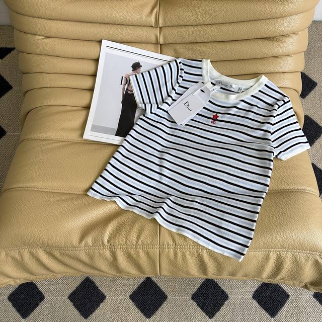 25 Summer new D round-neck striped knitted short-sleeved top with iconic Cd five