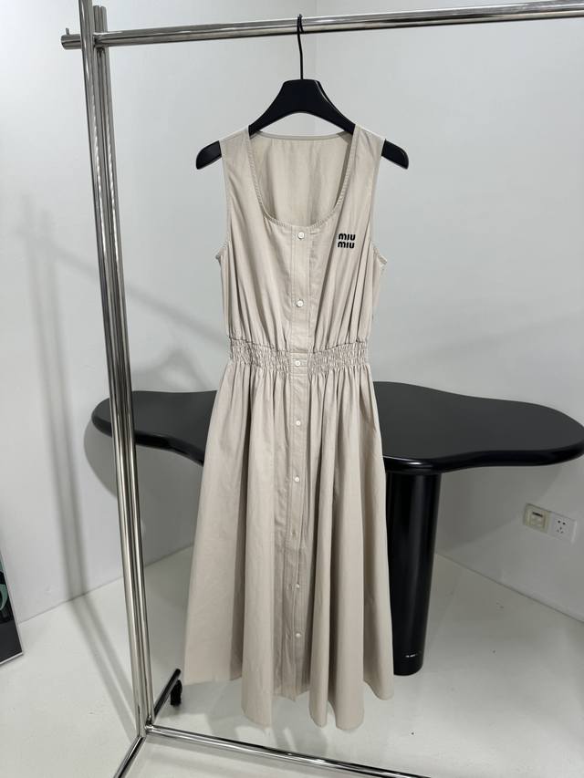 25New Poplin Dress Decorated with branded logo Embroidered logo Elastic waist Fi