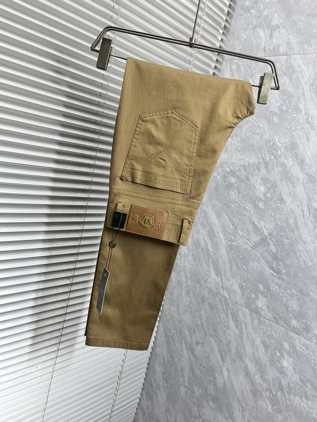 Versace 2025Ss spring and summer counter synchronized popular casual pants, this
