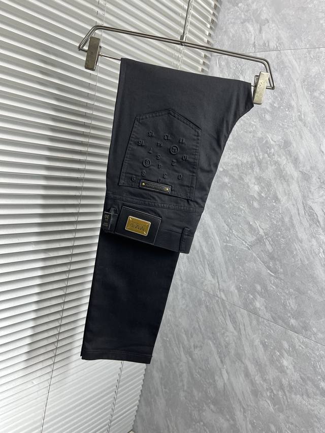 Mc 2025Ss Spring and Summer counter synchronized popular casual pants, this seas