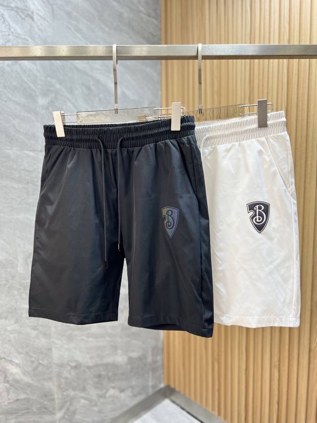 Burberry 2025 Spring and Summer new products three complete shorts Good product