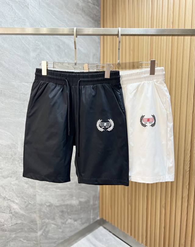 Balenciaga 2025 Spring and Summer New Products Three Standards Complete Shorts G