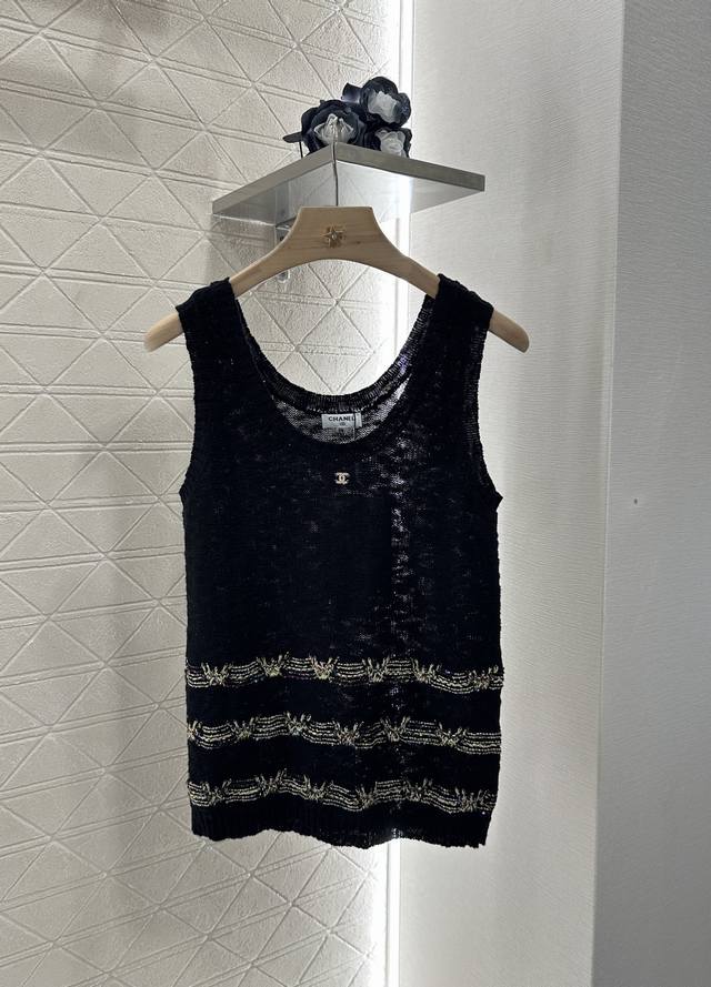 Chane*2025 new arrivals Gold thread embroidered hem knitted vest Customized Yb c