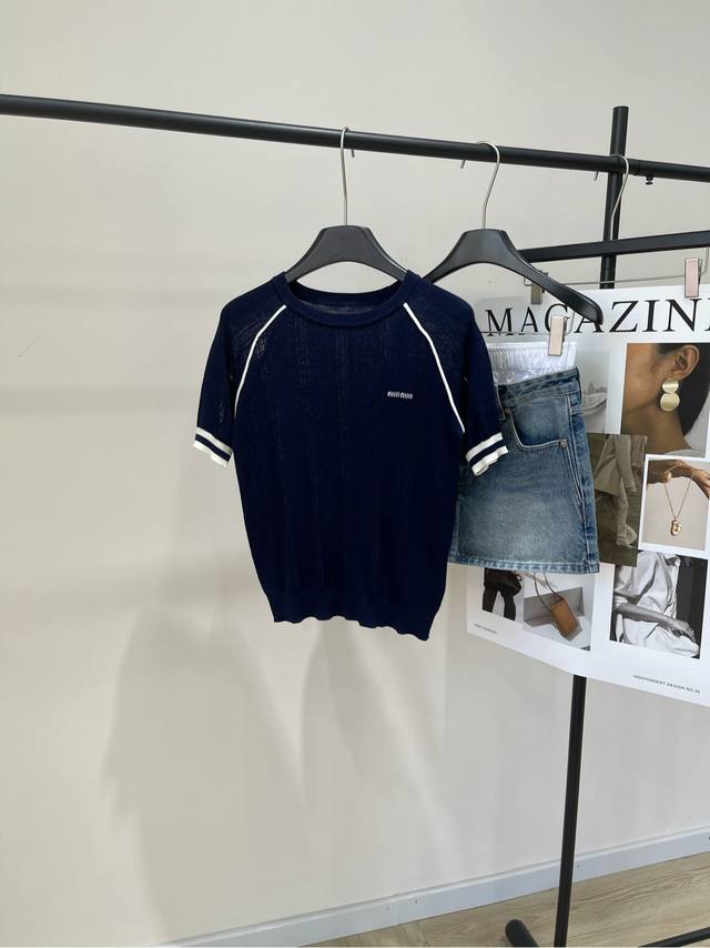 M navy blue raglan sleeves, round neck, hollow short sleeves , fabric: Tencel co