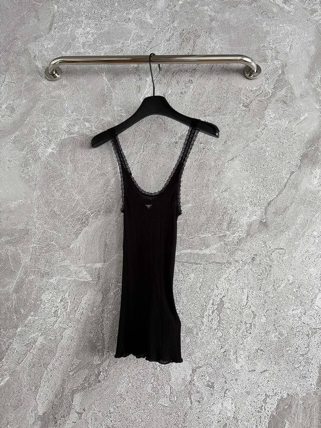 In stock Model No. 601P The transparent lace vest is free and has no rules. The