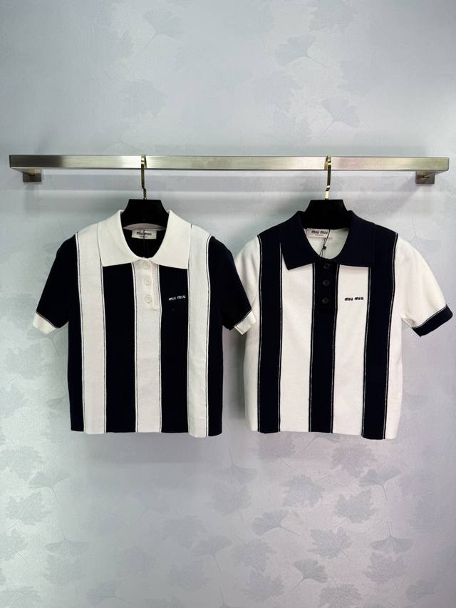 Miu*25 new spring and summer black and white striped knitted short sleeves, supe