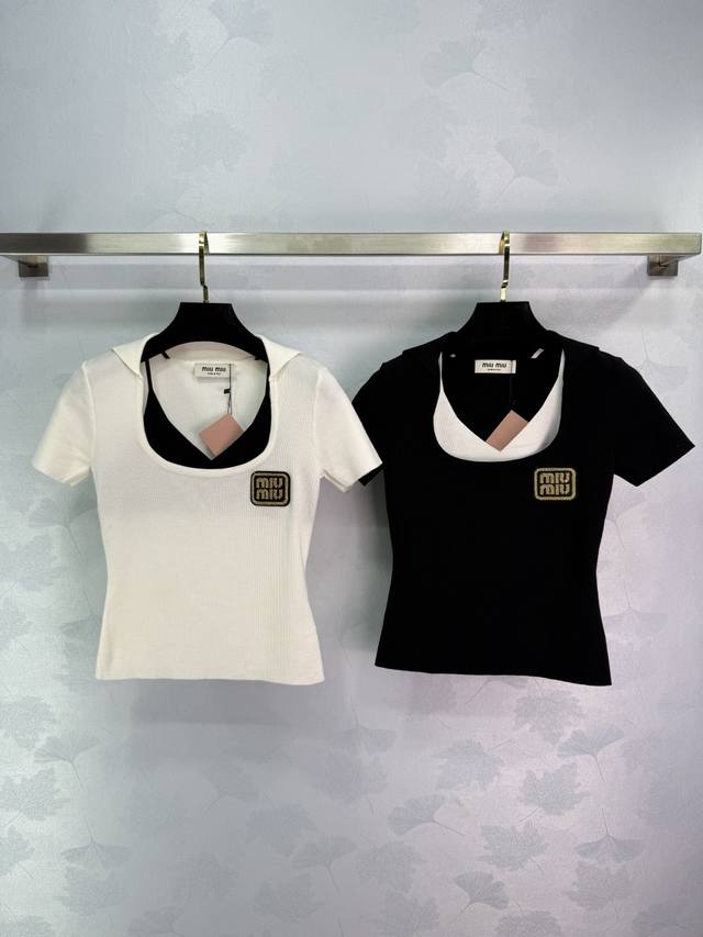 Miu* 2025 summer new black and white short-sleeved knitted, gold logo embroidery