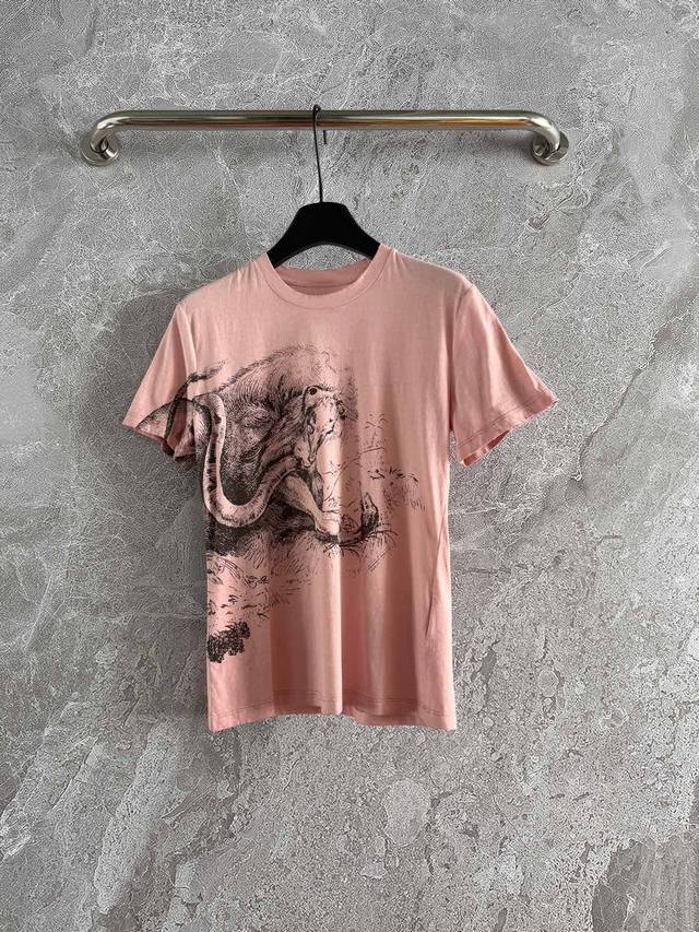 In stock Style No. 121P Pink lion T-shirt with lion pattern on the front and bac