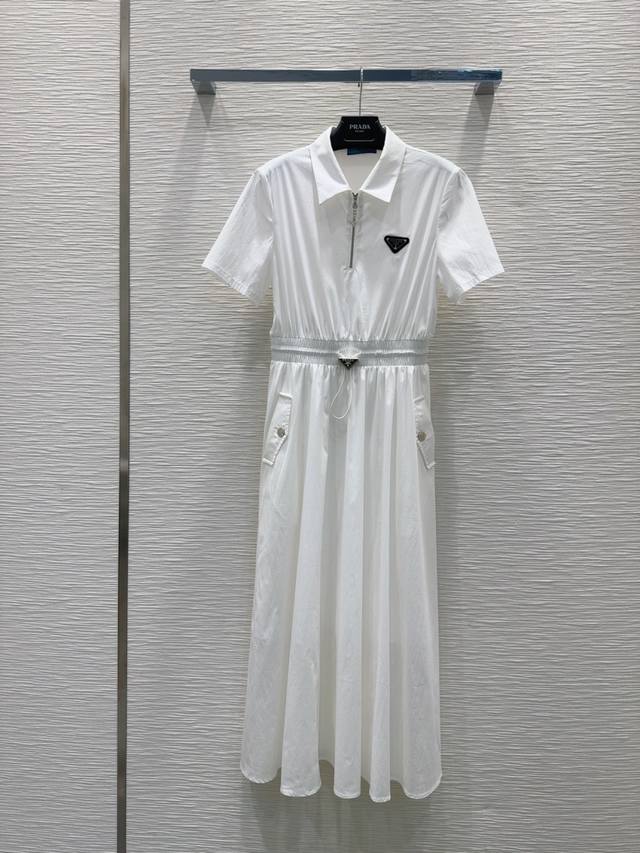 Prad* 2025Ss new dress is full of fashion and high-end feeling. It has its own a