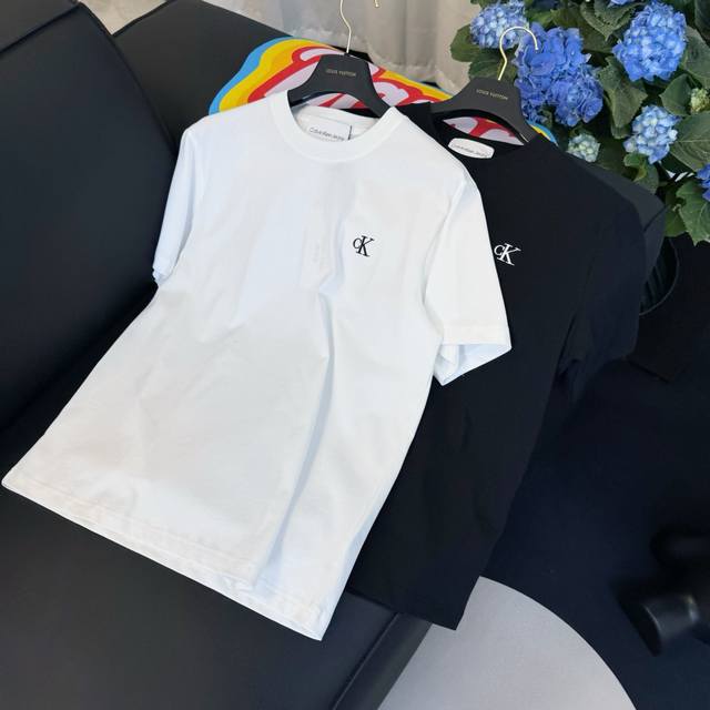 White model number: D249 Black model number: 251 Ck latest embossed print round