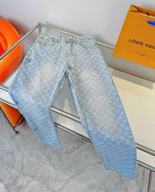 Style number: D68 New Lvtyler joint model colorful embossed embroidery full prin