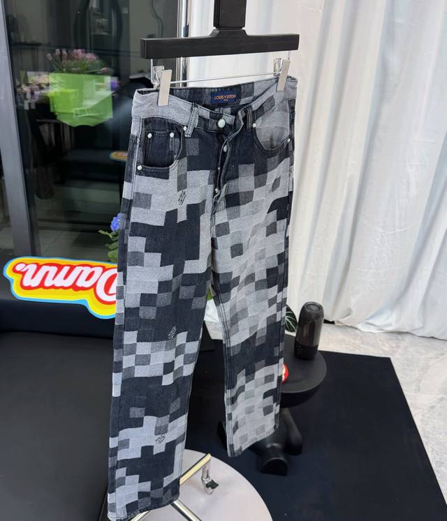 Pants model number: D219 Louis Vuitton & Louis Vuitton 24Ss Pharrell Williams X