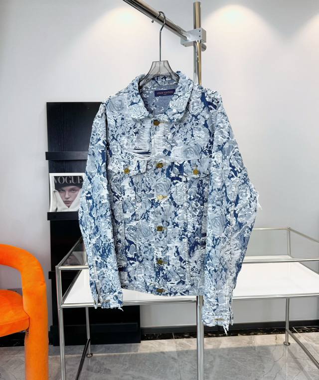 Style number: D99 Louis Vuitton Lv floral denim jacket snowflake jacquard lapel