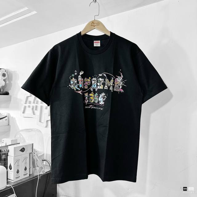 8007 Supreme Ss24 Summer T-shirt Series Week19 Varsity Tee Cartoon Logo Letter P