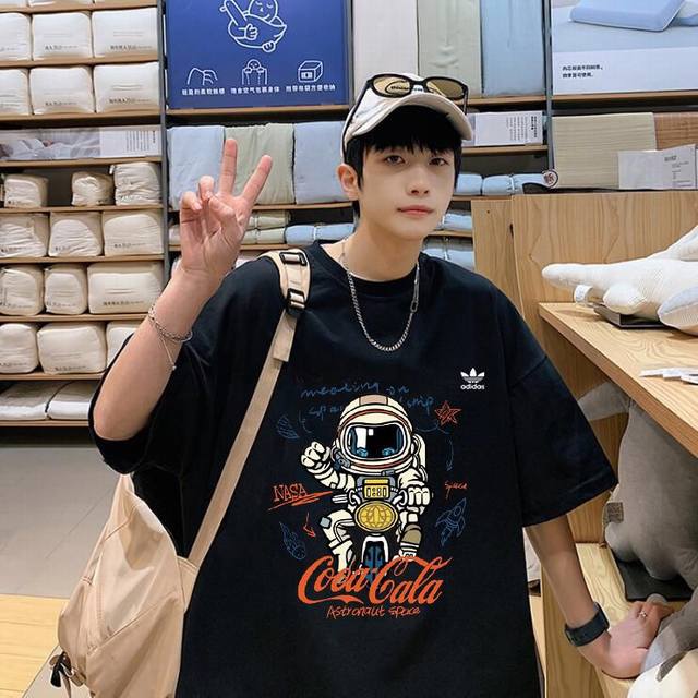 Model No. A321# New clover print astronaut short sleeves! Ins Xiaohongshu tells