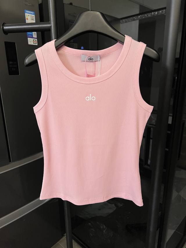 The next day Alo Yoga 25Ss high-cut plain sleeveless women's four-color vest pin