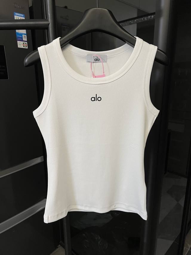 The next day Alo Yoga 25Ss high-cut plain sleeveless women's four-color vest whi