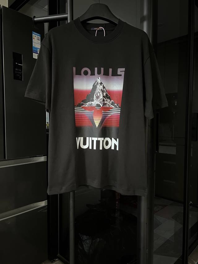 Next day Louis Vuitton 25Ss Donkey Snow Mountain Alpine Neon Short Sleeve Black