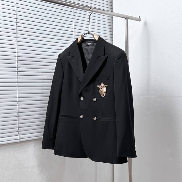 Fen D* Fendi Ff Club badge suit Size: 48.50.52.54.56.58