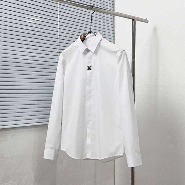 Running volume real price 1V placket retro metal logo shirt, counter custom high