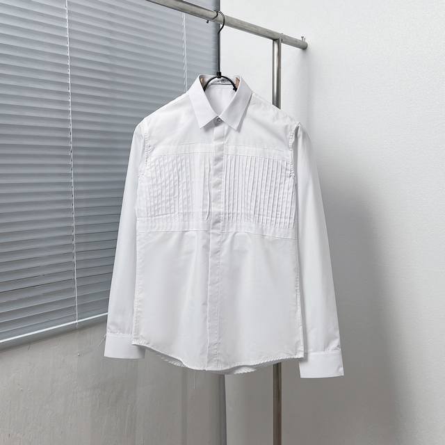 Givench* Givenchy pleated front shirt Size: M-3Xl Color: Black and white