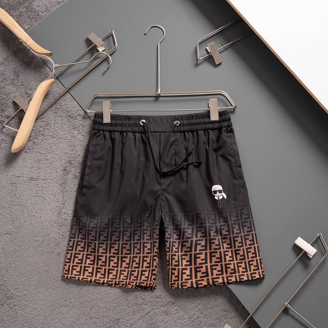Fendi's new summer beach pants Classic print quick-drying shorts, same style for