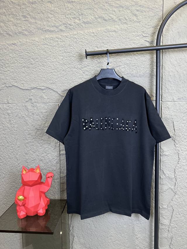 Style No. F011 Balenciaga flocked patch logo High-end cotton T-shirt process was