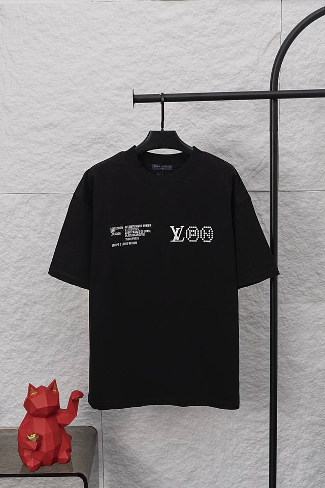 Style No. F025 L co-branded round neck short sleeve T-shirt "Remember Ten Future