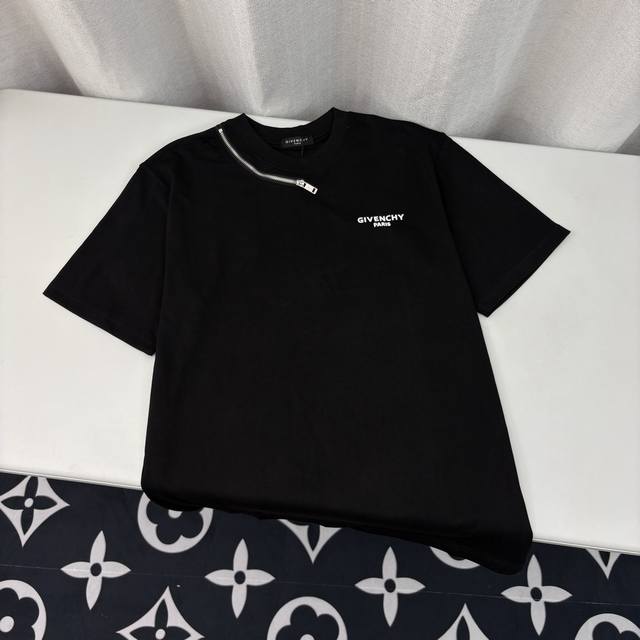 Givenchy Logo laminated zipper heavy craft round neck pullover short sleeves dou