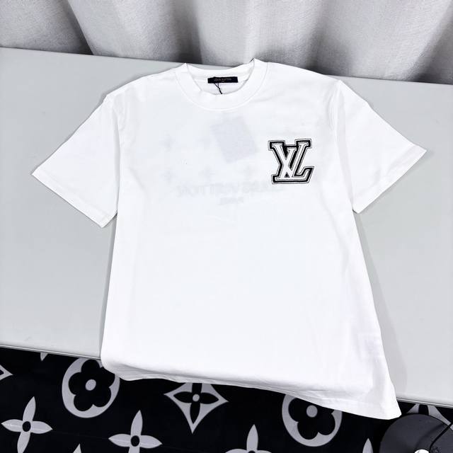 Lv Louis Vuitton 2025 Logo embroidery heavy craft round neck pullover short slee