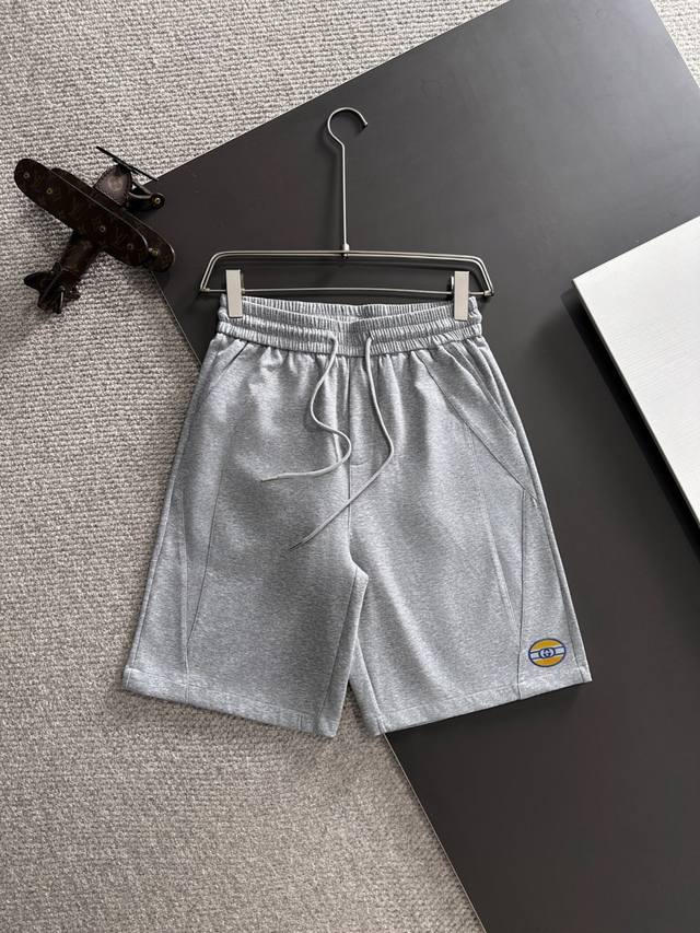 High-quality suit shipped the next day Gucci 2025 new summer casual suit, exqui