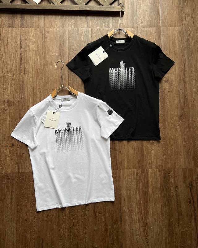 Moncler Spring/Summer new men's faded logo cotton T-shirt! ! Logo pattern cotto