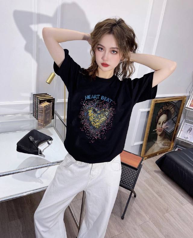 Dior heart print short-sleeved T-shirt upper body picture DDD