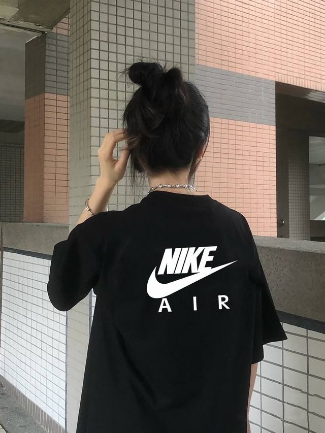 Nike Air Nike's new summer loose casual couple short-sleeved T-shirt is especial