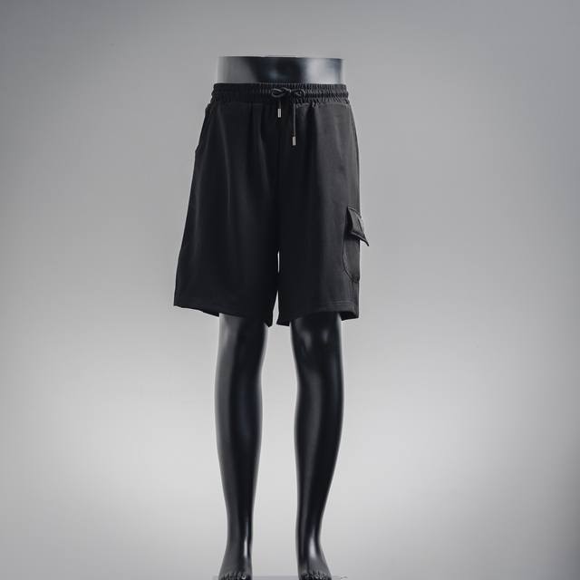 Prada 25Ss classic pocket metal shorts Elastic waist drawstring design, complete