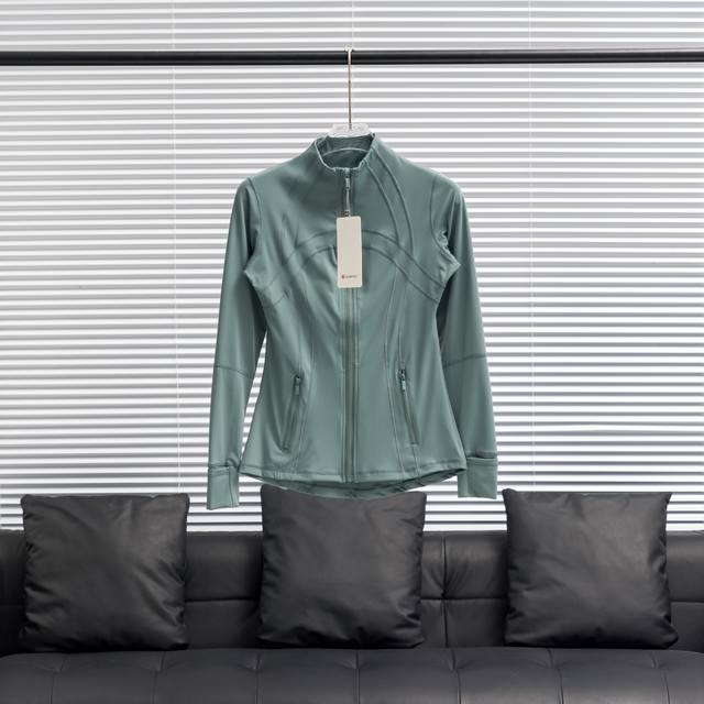 Factory P direct supply LululemonحLululemon Define stand collar solid color yoga