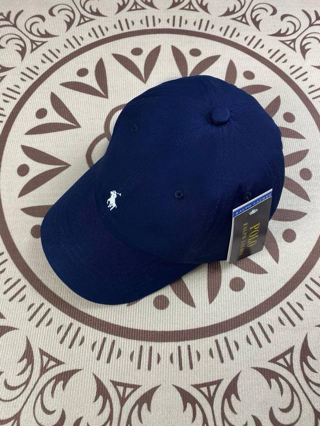 Style number: T29 Ralph Lauren baseball cap There are letters embroidered on th