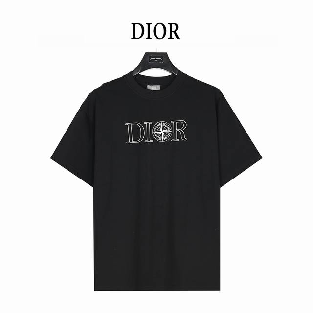 Dior & Stone Island Joint Embroidered Logo Short Sleeve T-ShirtDior's T-shirt fr
