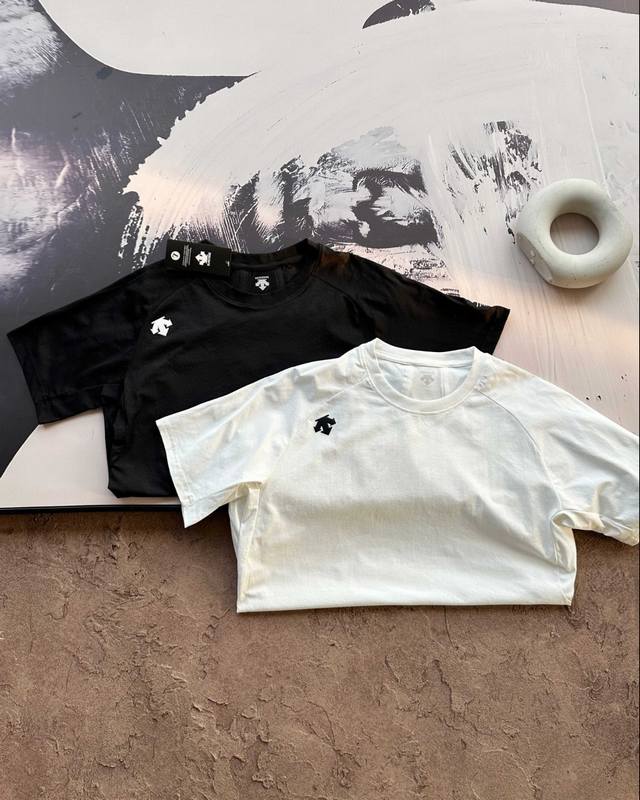 New arrival Descente Running series casual sports round neck breathable quick-d
